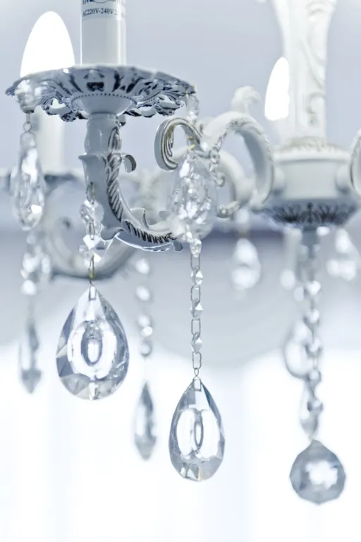 Светлая классическая студия в центре