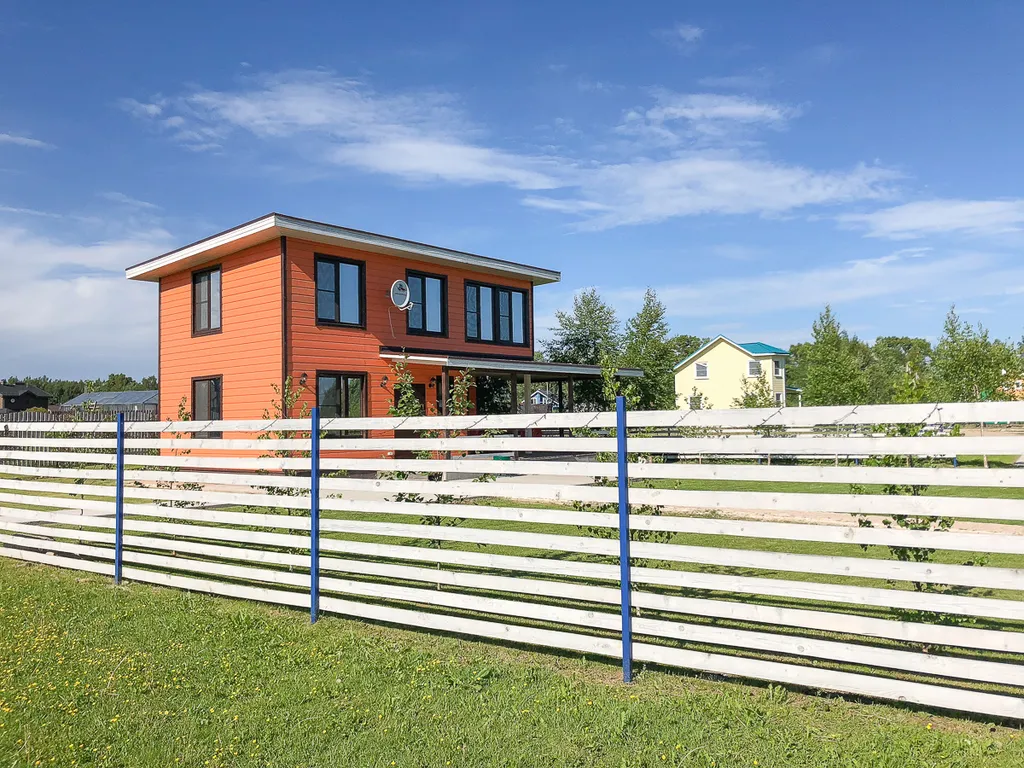 Коттедж 5-комнатный Дом — Луга