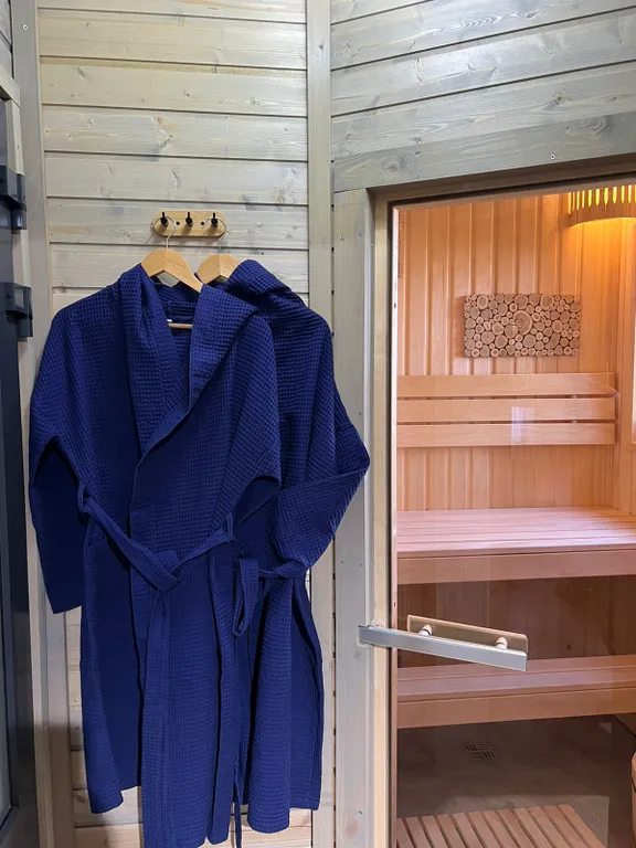 Домик с сауной и теплым бассейном в Новороссийске|ТеремШато