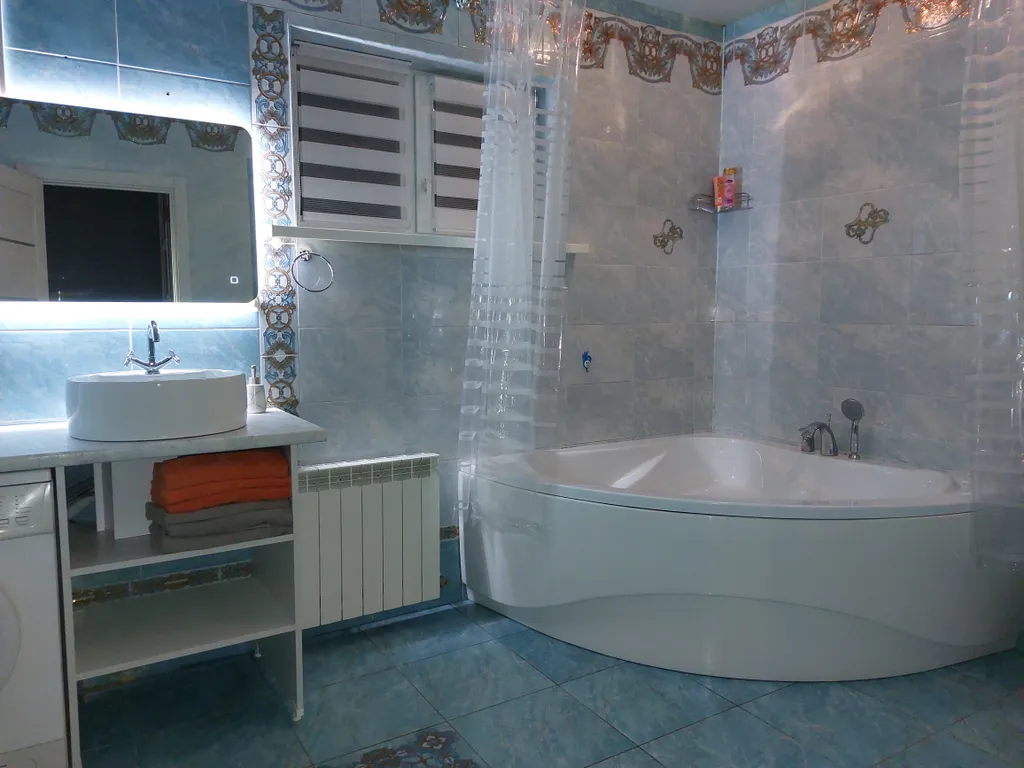 Просторный дом с баней для вашего отдыха рядом с Минском