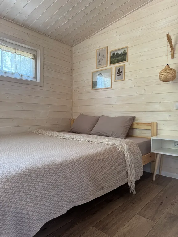 Трёхместный коттедж в тихом месте