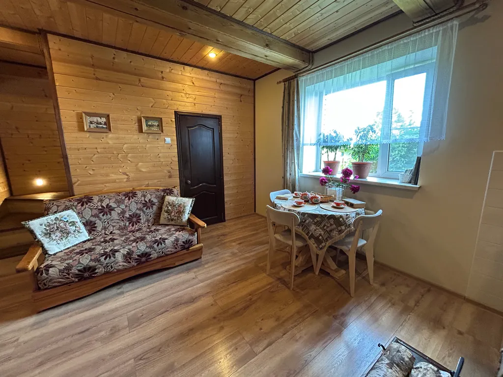 Двухэтажный дуплекс с камином и русской баней