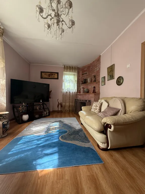 Квартира в центре отдельном кондоминимуме