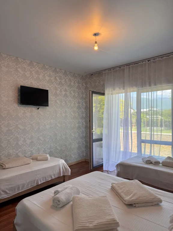 Четырёхместный номер с видом на горы