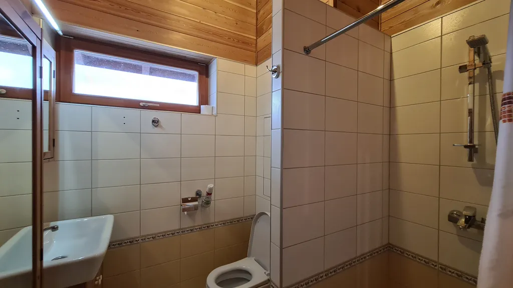 4-комнатный Дом