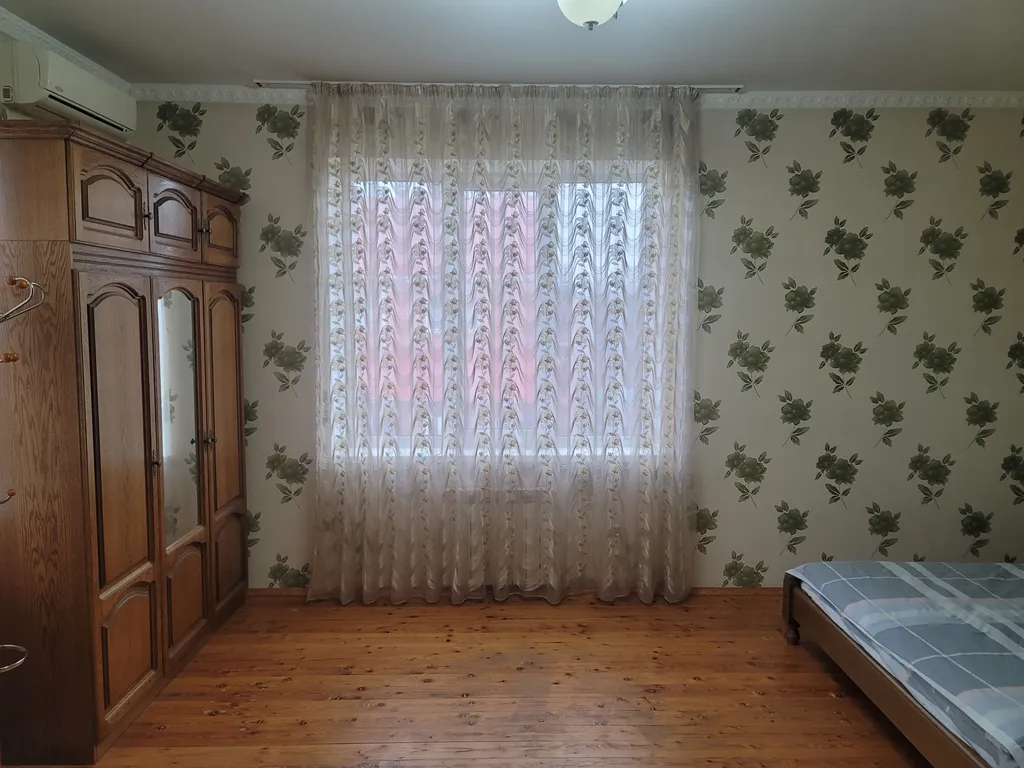 Дом с баней и бассейном в центре старого города