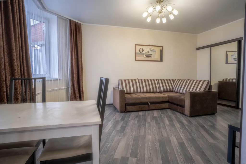 Апартаменты студия на главном проспекте