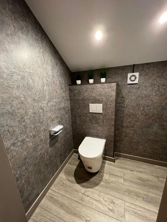 Дом с чаном в лесу