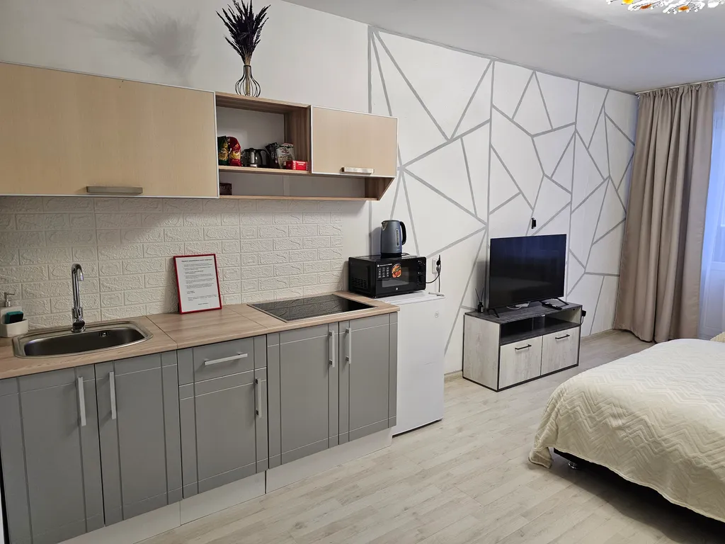 Студия с кондиционером в 5 минутах от жд вокзала Падунские пороги