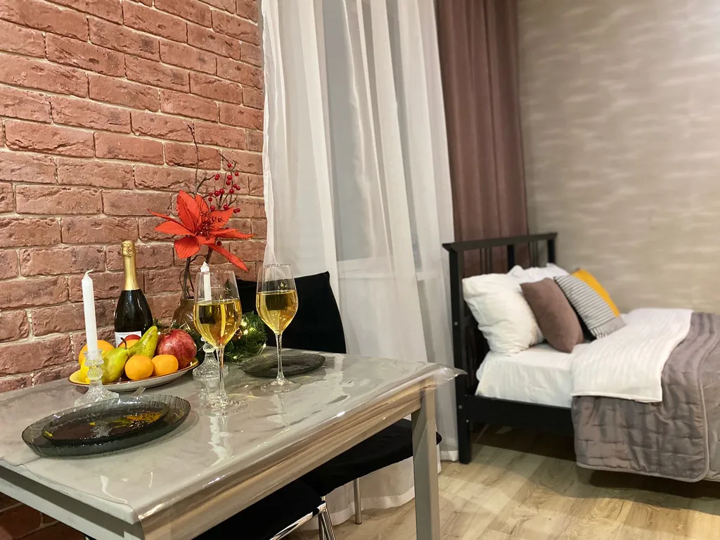 Квартира Хэппи Хаус Студия в стиле лофт в Кузьминках — Омск