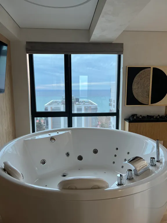 Роскошный вип апартамент с джакузи