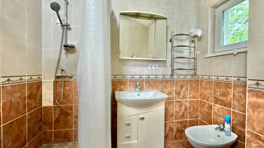 Домик с садом в Кореизе возле ялты