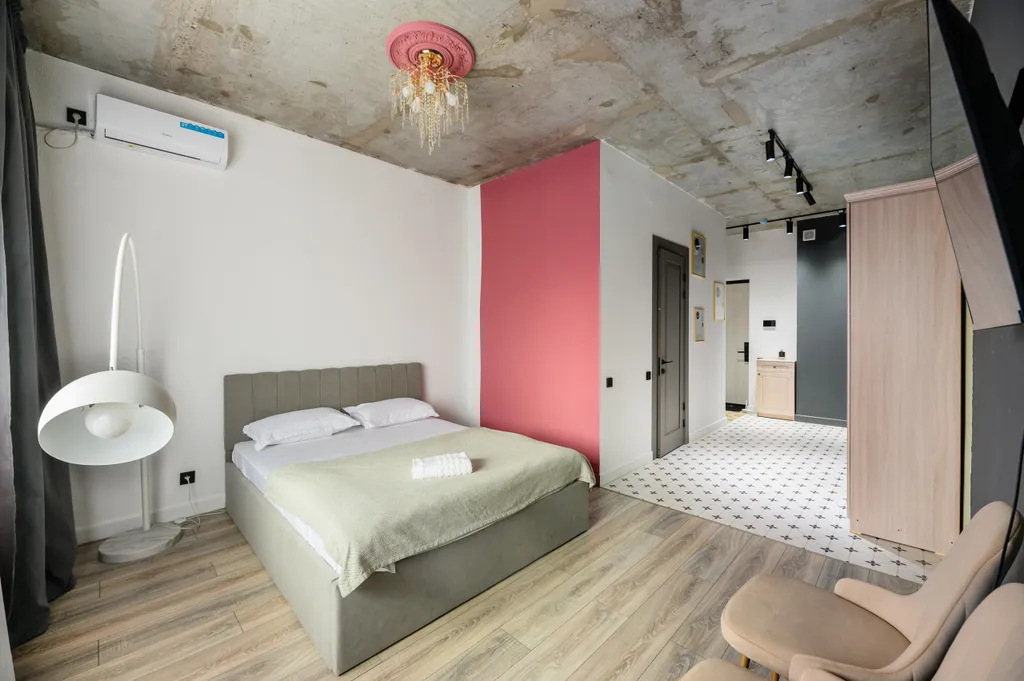 Рядом с Арбатом