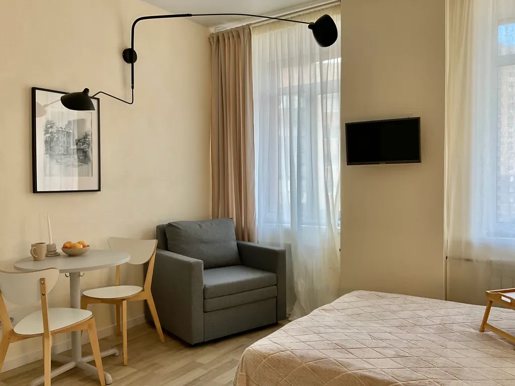 Квартира Квартира Уютная студия с окном в ванной в центре — Санкт-Петербург