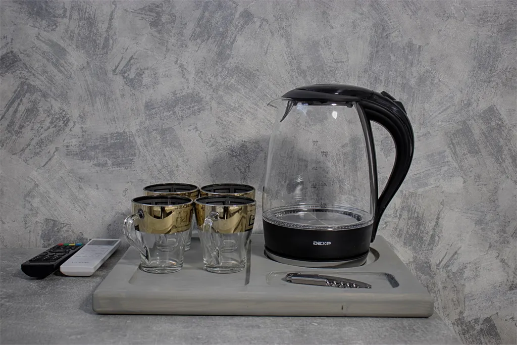 На цокольном этаже