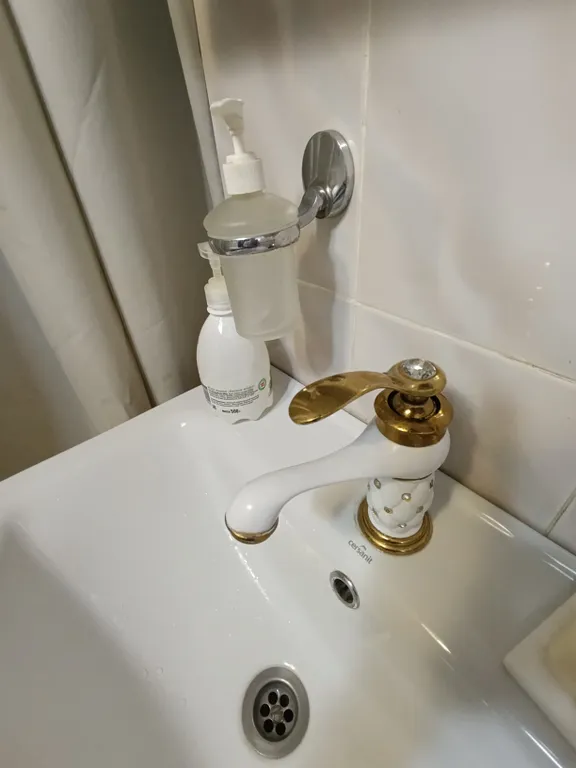 Метро Спортивная 7 минут центр