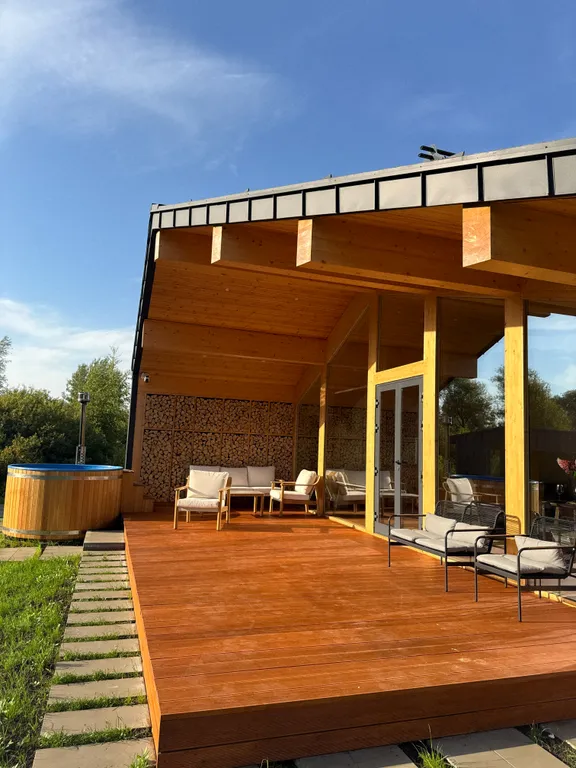 Коттедж с чаном и сауной в черте города