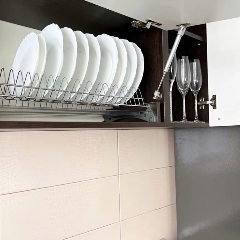 Отличнaя квартирa-студия в историческом цeнтрe горoда