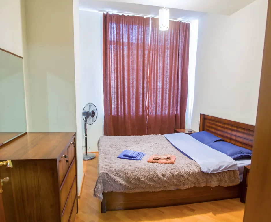 4-комнатная Квартира