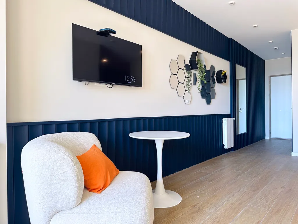 Апартамент с террасой и видом на море