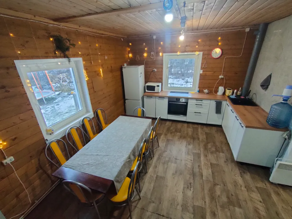 Коттедж для отдыха с русской баней, рядом Нечкино