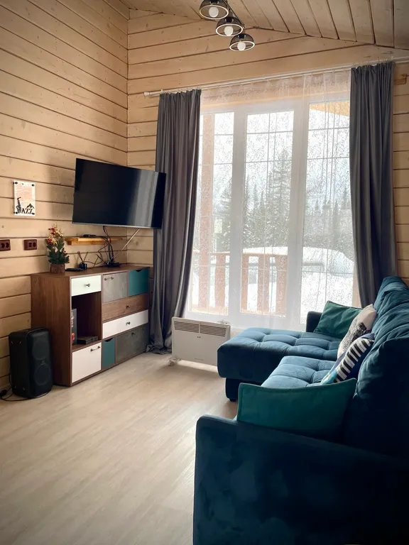 Гостевой дом с видом на гору Зелёную