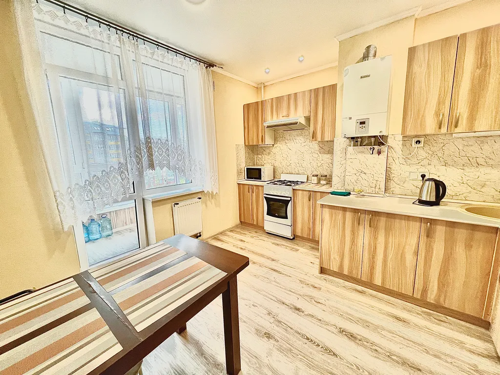 Просторная 2к квартира на побережье