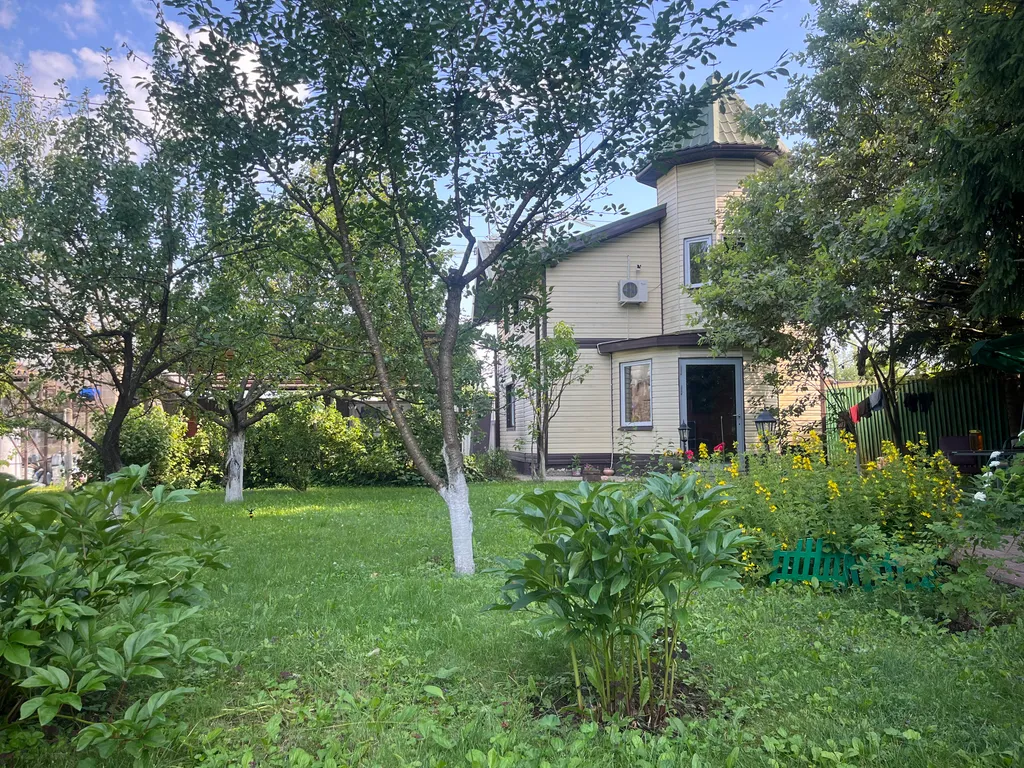 Коттедж Коттедж Уютная дача в тихом месте — Петровское