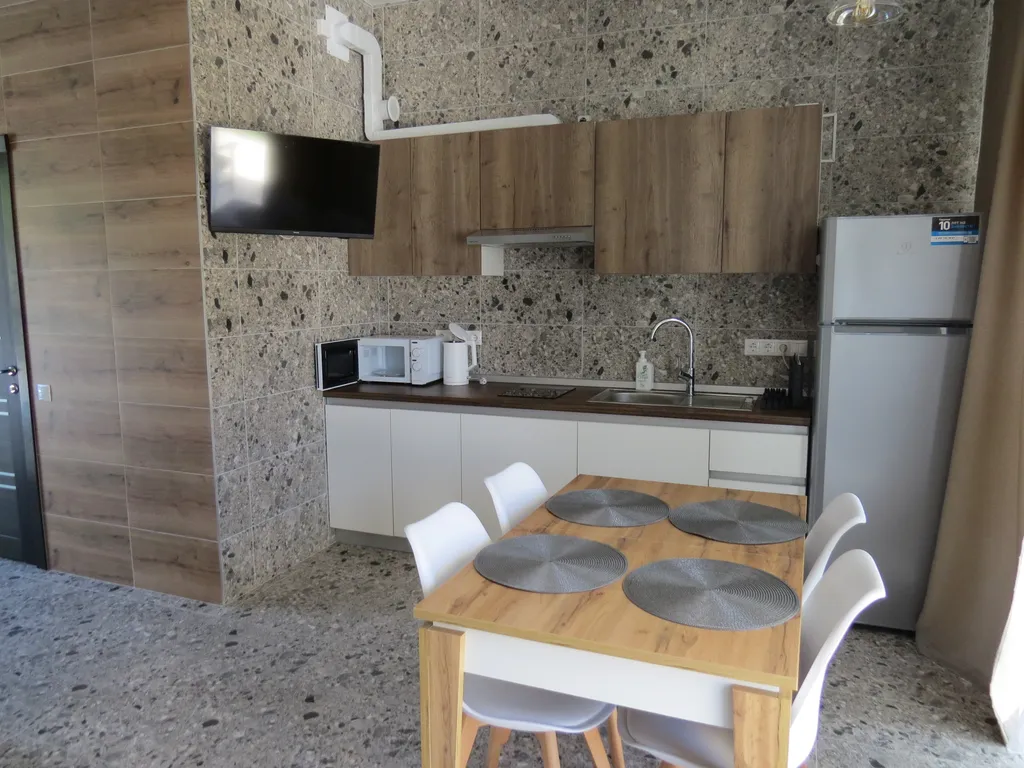 Квартира 2-комнатная Квартира — Кучугуры