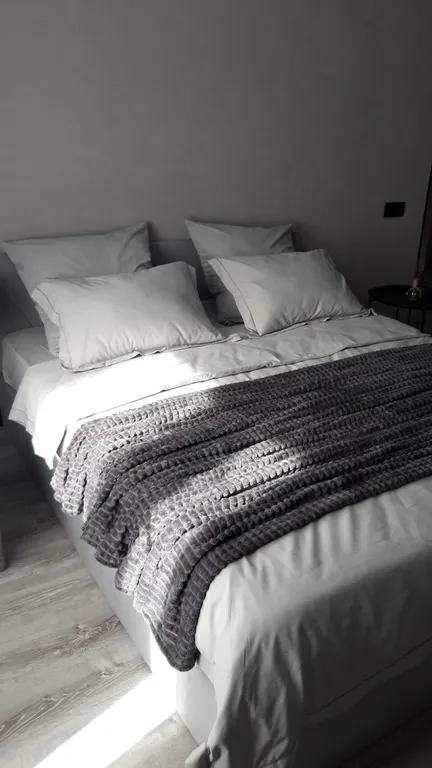 Современная 1-комнатная квартира рядом с вокзалом