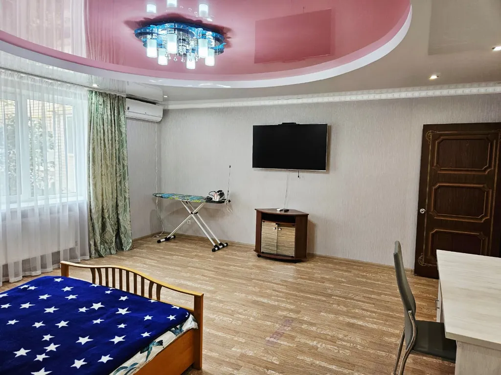 Двухкомнатная Квартира в центре Лимана