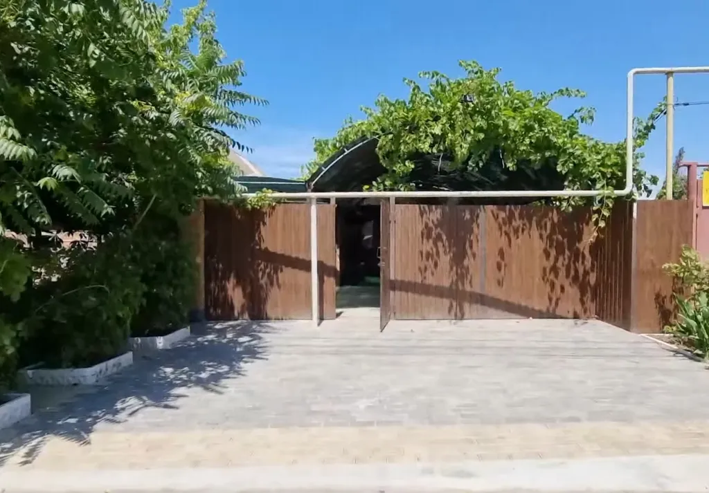 Отдельный дом под ключ у моря на 7-8 человек