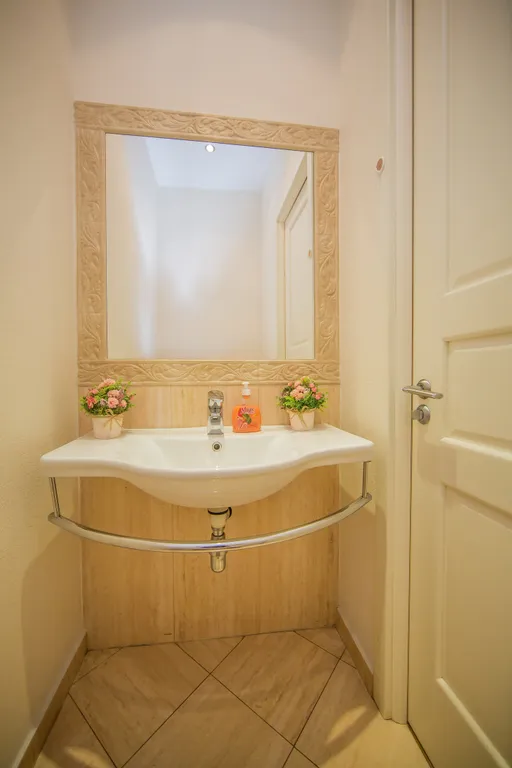 Riviera View 4BR Apartment