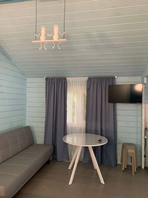 Дом с русской баней, банным чаном, бассейном