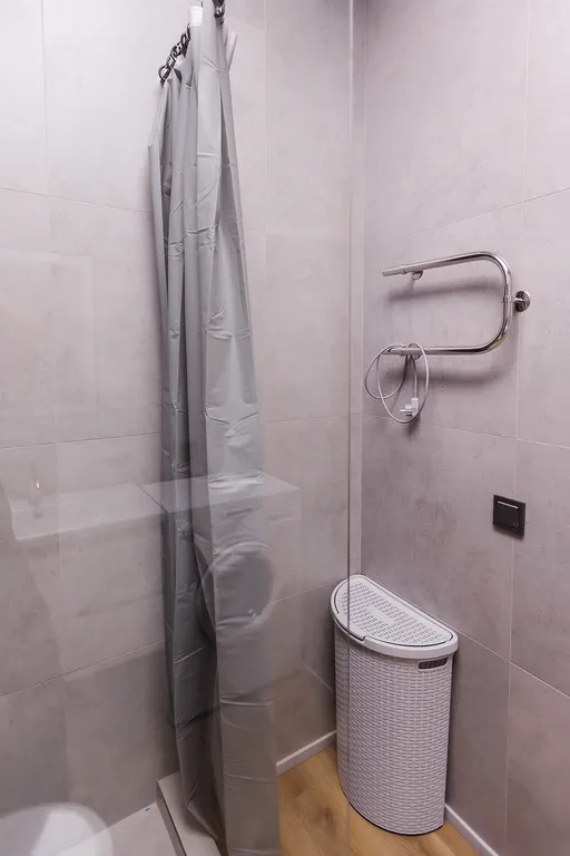 Нежный зефирный апартамент в KM Tower Plaza