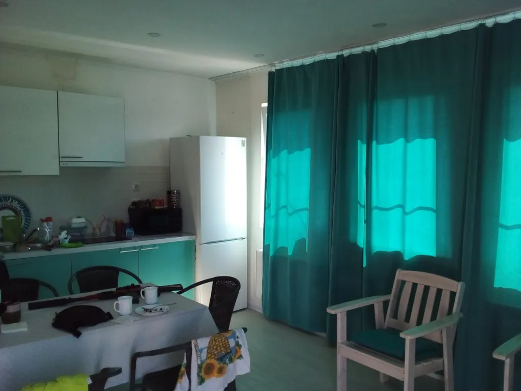 Апартаменты с террасой в морском стиле