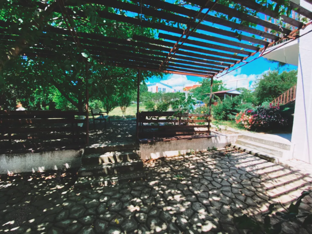 Апартаменты в голубой бухте, рядом с открытым и чистым морем