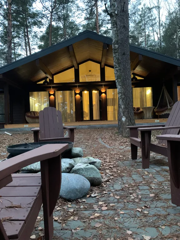 Дом в лесу с джакузи и баней