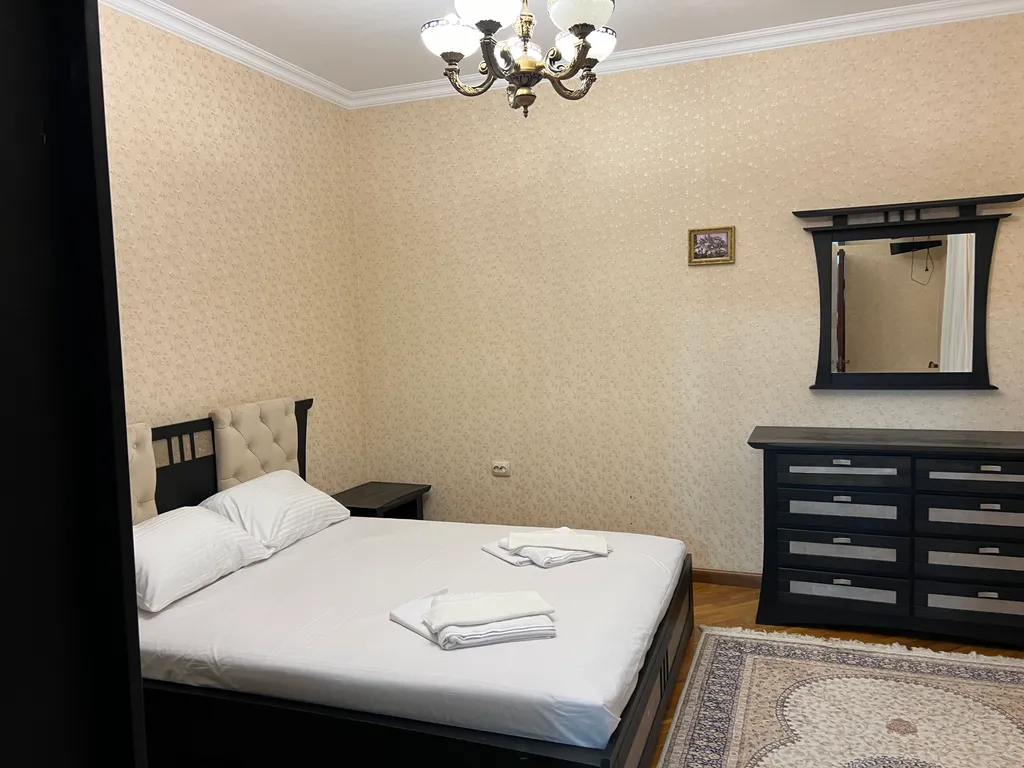 4-комнатная Квартира