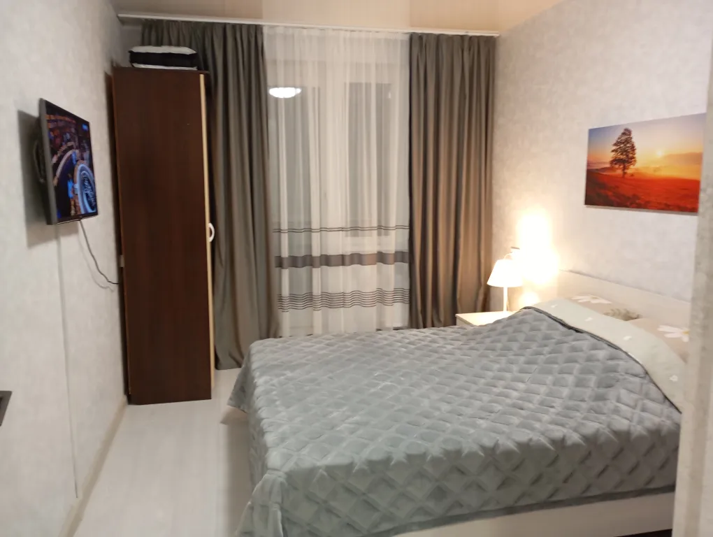 Уютная квартира — аренда посуточно в Красноярск