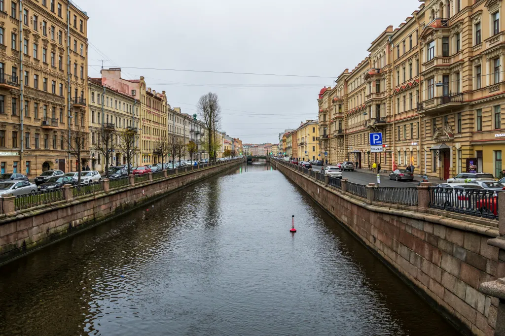 Тихая и красивая двухкомнатная квартира в историческом центре города