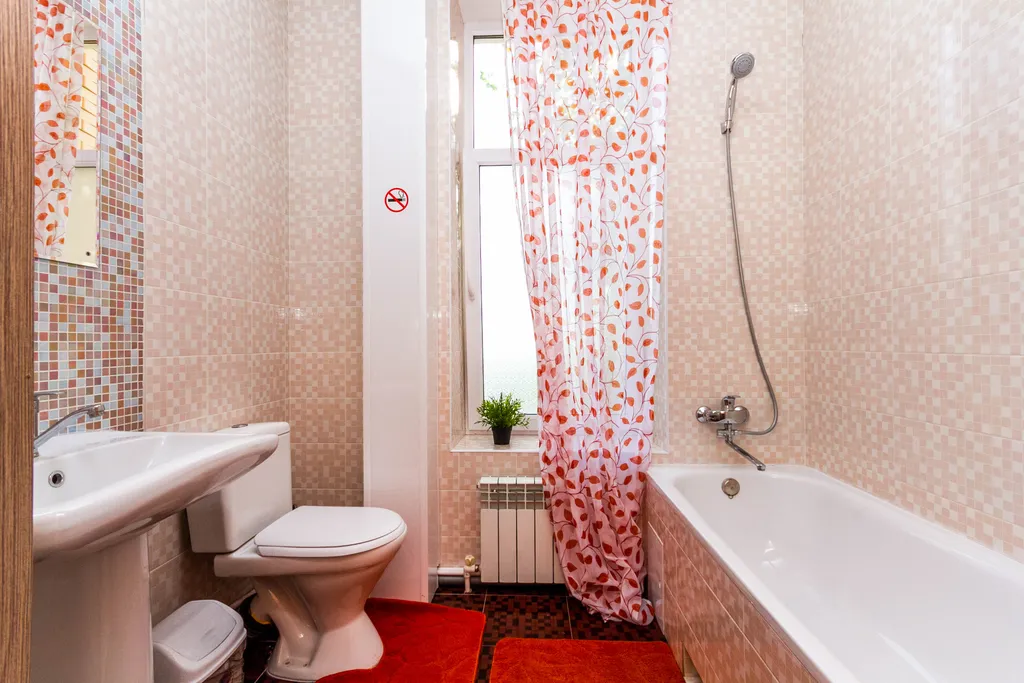 Театральный