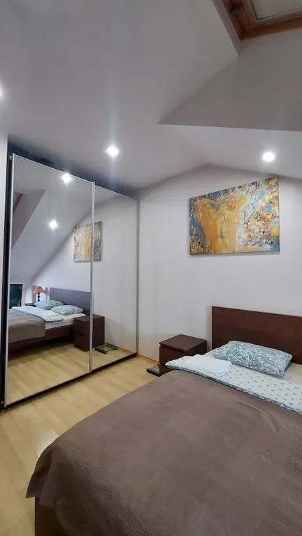 Большая мансарда у Эрмитажа