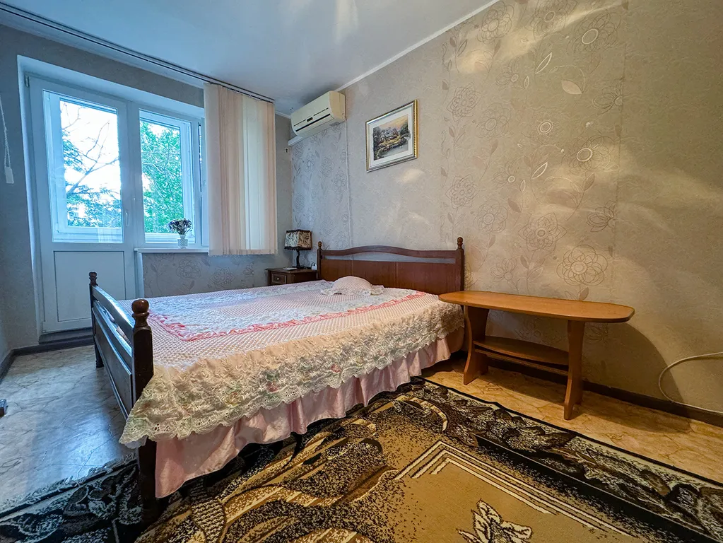 2-комнатная Квартира — аренда посуточно в Феодосия