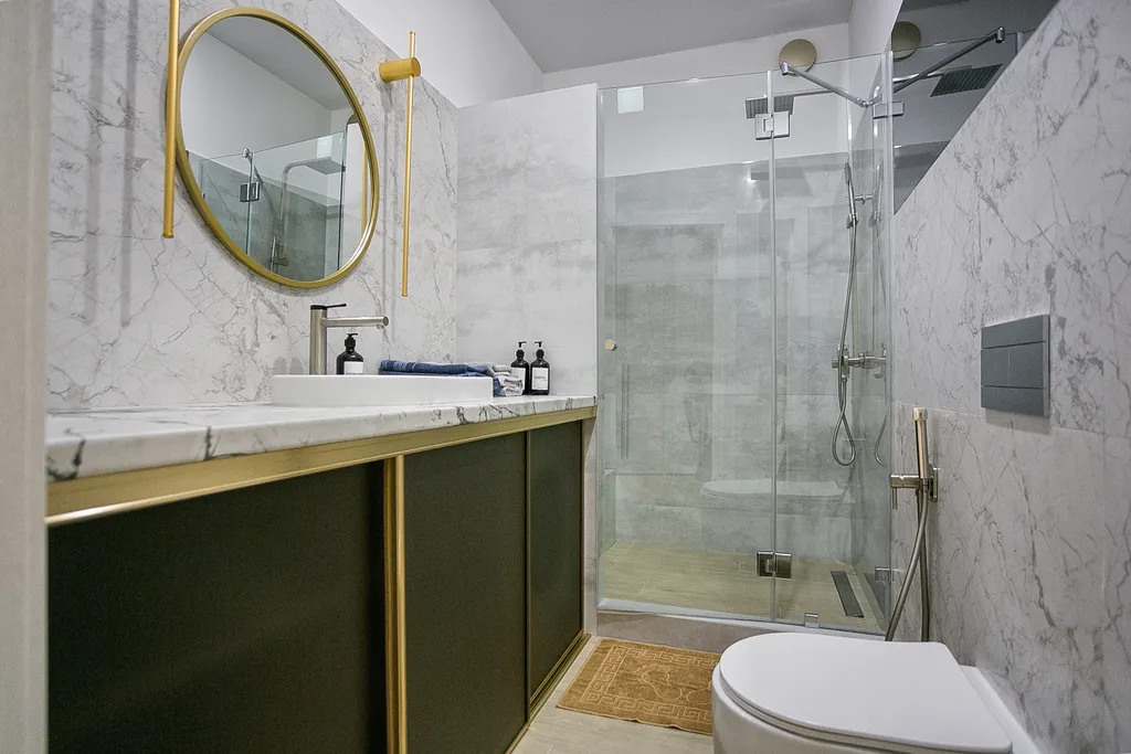 Однушка с террасой на парк возле моря в Скай плаза