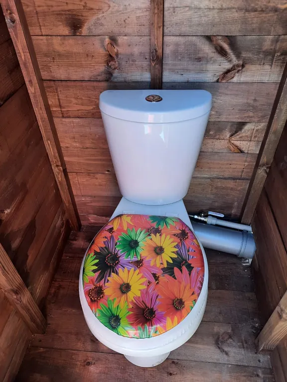 Уютный домик возле Азовского моря в спальном районе