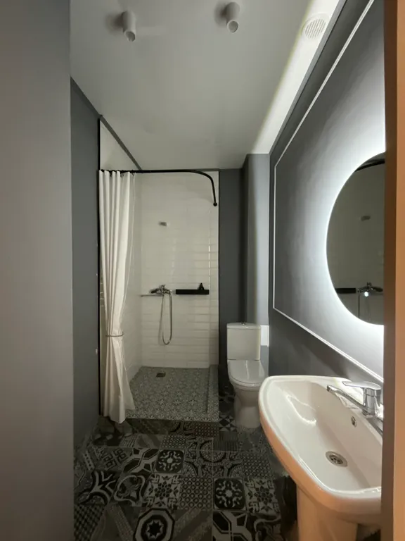 Комфортный и светлый номер на двоих