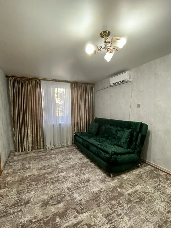 Квартира для большой компании в центре, 5 минут до аэропорта