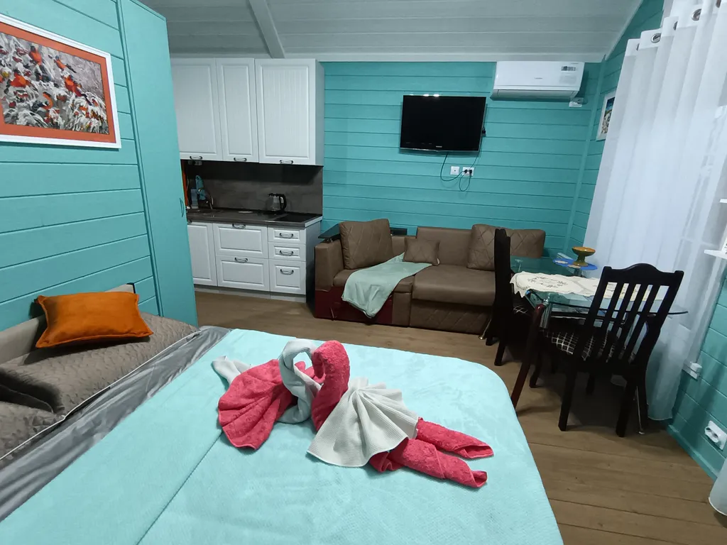 Экодом "Бирюза" с камином