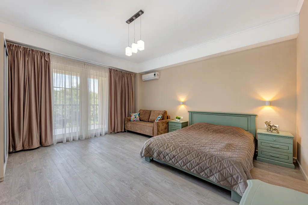 Апартаменты с бассейном Сады морей